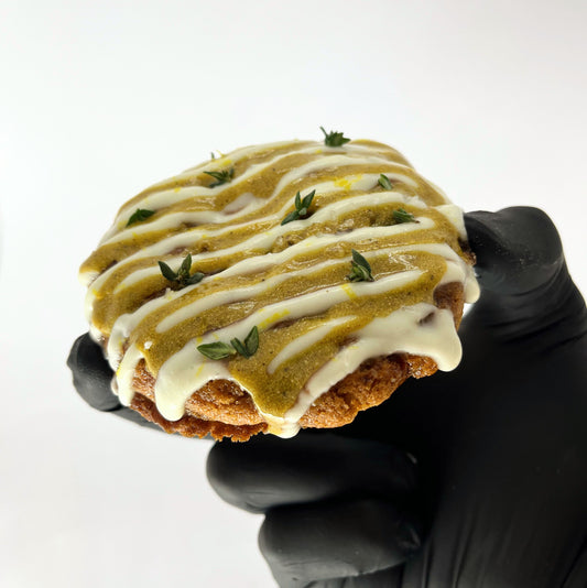 Visino Sour Cherry and Pistachio Praline Cookie